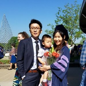 Meet your Posher, Bomi